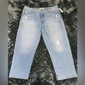 Maurices Goldie Blues™ Light Cheeky Taper Ankle Jean